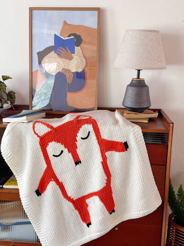 Hand Knit Fox Receiving Blanket, 100% Acrylic 31.5×31.5in Baby Blanket, 1.1LBS With Gift Box | Baby Shower Newborn Gift